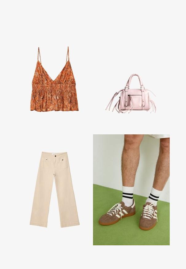 Markierte Smocked-Top in einem orange- und cremefarbenen Blumenmuster, mit dünnen Trägern und einem lässigen Schnitt. Leichtes, weiches Material.; Beige weit geschnittene Hose aus weicher Baumwolle, mit zwei vorderen Taschen mit silberner Beschlägen, gerader Schnitt und sauber verarbeiteten Säumen.; Braune Wildleder-Sneaker mit weißen Akzenten und Schnürsenkeln. Gummisohle in Kautschuk-Optik. Getragen mit weißen Socken, die schwarze Streifen haben. Grüner strukturierter Fußboden.; Rosa Handtasche mit geflochtenem Obergriff, silberner Hardware, vorderer Reißverschlusstasche und langen Quasten an den Seiten; strukturiertes Kunstledermaterial.; Stradivarius SET - Armband - dark brown