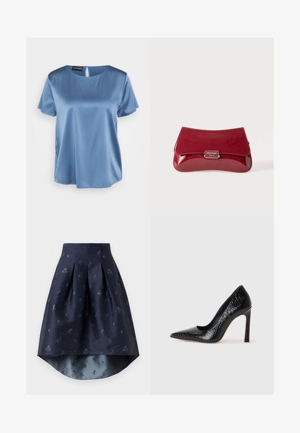 Bluză scurtă din satin albastru, cu mânecă scurtă, decolteu pătrat și fermoar la spate. Textură netedă și croială ușor lejeră.; Fustă albastră închis cu tăietură asimetrică, cu pliseuri și un subtil model de simboluri de jocuri de cărți, dintr-un material ușor strălucitor.; Pantofii cu toc înalt, ascuțiți, de culoare neagră, cu textură de piele de crocodil, având un design elegant, toc în stil stiletto și interior neted de culoare neagră.; Geantă de mână din piele patent roșie, cu un design curbat, clapetă pliabilă și un accent cu logo metalic pe o placă argintie. Textură netedă și strălucitoare.