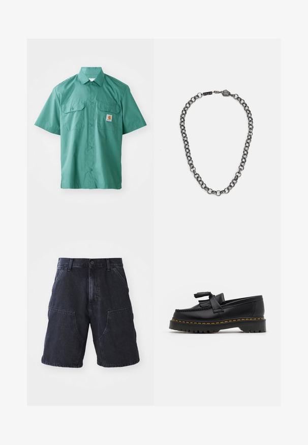 Koszula z krótkim rękawem, zapinana na guziki, w tkaninie w odcieniu niebieskiego turkusu, o gładkiej fakturze. Posiada dwie kieszenie na piersi oraz małą naszywkę z logo na lewej piersi.; Ciemnoniebieskie dżinsowe szorty o prostym kroju, z dużymi przednimi kieszeniami i zapięciem na guzik; gładka tekstura i minimalne detale szwów.; Czarny skórzany mokasyn z frędzelkowymi akcentami, z masywną czarną podeszwą i żółtym przeszyciem wzdłuż krawędzi. Teksturowane wykończenie.; Metalowa naszyjnika z ogniwami w ciemnym kolorze gunmetal. Posiada geometryczny akcent oraz zapięcie z detalem marki.