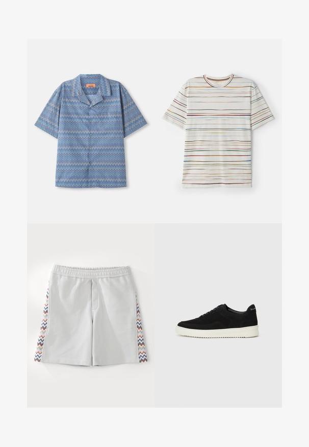 Košeľa na gombíky s krátkym rukávom, s modro-bielo-purpurovým cik-cak vzorom a golierom v štýle camp, položená na bielom pozadí.; Tričko s krátkym rukávom, krémová základňa s mnohými farebnými horizontálnymi pruhmi. Mäkká látka, okrúhly výstrih, rovný strih, minimalistický dizajn.; Svetlosivé atletické šortky s elastickým pásom a mnohobarevným cik-cak vzorom po bokoch. Hladká textúra a dĺžka po kolená.; Čierne semišové tenisky s šnurovacím dizajnom a kontrastnou bielou gumovou podrážkou. Obsahujú štruktúrované bočné panely a jemné logo na päte.