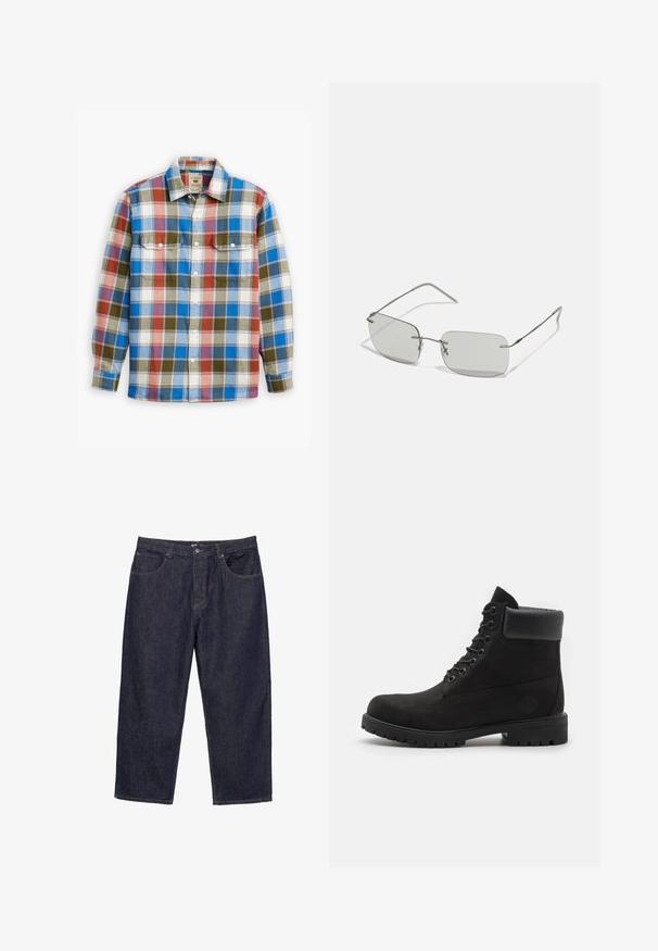 Kockás ing kék, piros, fehér és olajzöld színekben, két mellzsebbel, gombos elejével és klasszikus gallér dizájnnal.; Sötétkék egyenes szárú farmernadrág elöl gombbal és cipzárral, valamint öt zsebbel, fehér háttér előtt bemutatva.; Fekete fűzős bokacipő, párnázott gallérral és strapabíró talppal, oldalnézetből, fehér háttér előtt.; Szürke téglalap alakú napszemüveg vékony ezüstfém kerettel, egyenes szárakkal és minimalista dizájnnal, látható minták vagy logók nélkül.