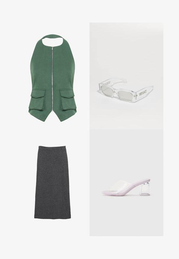Gestuz CALLIA HALTERNECK - Blůza - posy green melange; Šedá vlněná maxi sukně se straight střihem a elastickým pasem, která se vyznačuje jemnou texturou a hladkým povrchem. Žádné viditelné vzory ani akcenty.; Fialové podpatky s otevřenou špičkou a průhledným plastovým svrškem a transparentním blokovým podpatkem. Hladká textura, design s otevřenou špičkou, minimalistický tvar.; Průhledné plastové sluneční brýle se šedými skly, obdélníkový tvar, vyražené logo "Versace" na spáncích, ukazující moderní design.