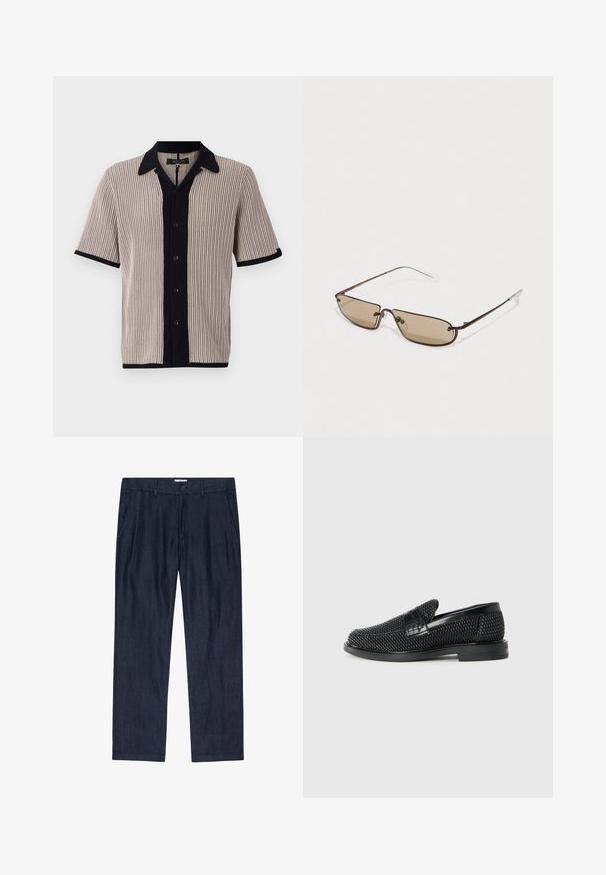 Kurzarmhemd mit vertikalem Streifenmuster in Beige und Marineblau, mit Knopfleiste und kragenlosem Ausschnitt.; Dunkelblaue, locker sitzende Hose aus strukturiertem Material mit einem Knopfverschluss und seitlichen Taschen; gerade Beinform mit weichem Finish.; Schwarzer geflochtener Slipper mit einem glatten Lederakzent im Obermaterial, einem runden Zehendesign und einer flachen Gummisohle.; Braune metallene rechteckige Sonnenbrille mit braun getönten Gläsern und dünnen, klaren Bügelspitzen, die ein minimalistisches Design und dezente Markenkennzeichnung aufweisen.