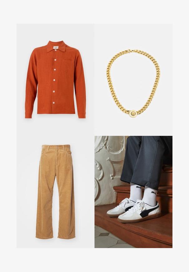 Camicia a maniche lunghe di colore ruggine in tessuto leggero. Presenta una chiusura frontale con bottoni, colletto e una tasca sul petto.; Pantaloni a gamba larga in corduroy di colore beige. Presentano righe verticali testurizzate, una vita standard e due tasche frontali.; Sneakers Puma in suede bianco e nero, con suola in gomma marrone. Abbinati a calzini bianchi con logo nero, indossati con pantaloni scuri.; Collana in oro con grandi anelli intrecciati, caratterizzata da un dettaglio pendente circolare al centro con un emblema in rilievo.