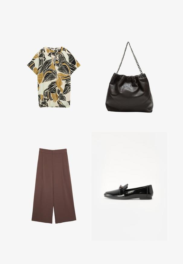 Bluzica s kratkimi rokavi z vzorcem listov v črni, gorčični in svetlo modri barvi na kremnem ozadju; lahka tkanina in ohlapen kroj.; Rjave široke hlače z gladko teksturo, ki imajo visok pas in sprednje naborke. Tkanina je lahka in prosto pada.; Črne lakirane usnjene loaferske čevlje s ravnim podplatom, zaobljenim nosom in dekorativnim pasom z zlatim naglasom. Gladek, sijoč poljšček.; Rjava usnjena torba z nabranim vrhom in verižnim trakom. Gladka tekstura z sijajno površino in subtilnimi šivi na straneh.