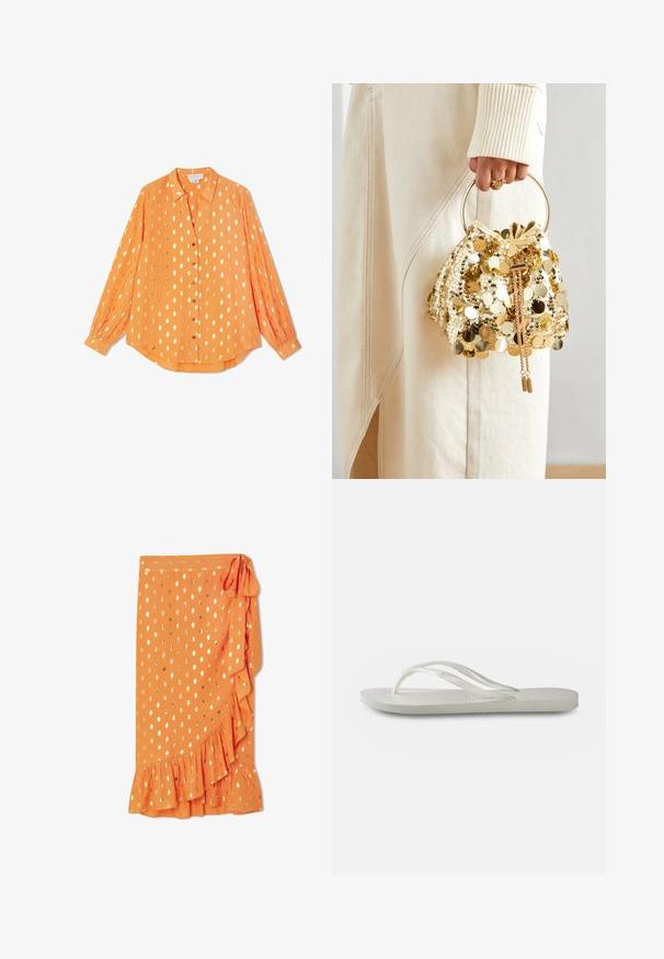 Orange langærmet skjorte i let materiale, med guldpolka prikker, knaplukning foran og knapmanchetter, med et afslappet fit design.; Orange wrap nederdel med guld polka prikker, flæsekant og sidebinding. Lavet af letvægtsstof, der har en glat tekstur.; Hvide flip-flops med en tekstureret sål, der har tynde stropper og et fladt design. Lavet af gummi med et subtilt logo på indersiden.; Guld paliettrækkevogn med et cirkulært håndtag, der har skinnende runde paljetter og et tekstureret stof. Dimensioner er ikke angivet.