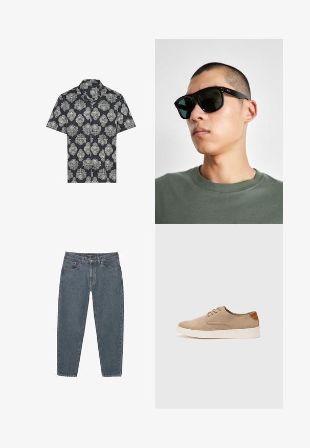 Kék anyagú, rövidujjú ing, krém színű virágos és paisley mintával, gallérral és gombos elülső részel.; Sötétkék farmernadrág, laza szabással, öt zsebbel, gombos záródással és enyhén rojtos szegéllyel. Tartós anyag, finom textúrával.; Beige velúr sportcipő, kerek orral, fűzős elülső résszel és textúrált hátsó részlettel. Fehér gumitalp kontrasztot ad. Egyszerű és modern design.; Fekete, téglalap alakú napszemüveg sötét lencsékkel, jellegzetes formával és márkajelzéssel a szárán. Zöld inget viselő személynél.