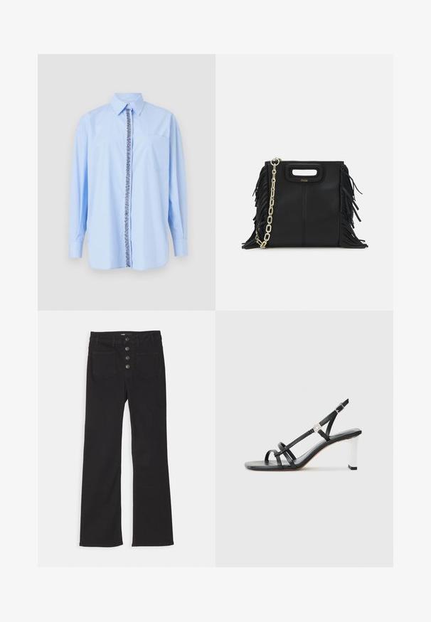 Gai zila garām piedurknēm krekls ar norādītu apkakli, priekšpuse ar ziedu rakstu un kreisajā krūtī kabatu. Gluda auduma tekstūra.; Jūras spēku ribots polo krekls ar norādītu apkakli, īsām piedurknēm un divām priekšējām kabatām ar pogām; uzsvērts ar baltām šuvēm.; Melnas denim bikses ar platām kājām, augsto jostasvietu, piecu kabatu dizainu un priekšējo pogu aizdari, kas sastāv no četrām metāla pogām.; Melni papēžu sandales ar vairākiem šauriem siksniņām, slingback dizains un sudraba akcenti uz papēža. Gluda augšējā materiāla un kvadrātveida papēdis.; Melna ādas rokassoma ar frizūras detaļām, zelta ķēdes plecu siksnu un izgrieztu rokturi. Ir logotipa novietojums priekšpusē.