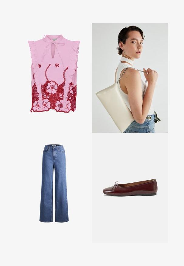 Top roz fără mâneci, cu umeri volănați, decolteu tip cheie și detalii florale din dantelă roșie contrastantă la tiv. Textură de material neted.; Jeans din denim de culoare albastră deschisă, cu croială largă și talie înaltă, prevăzuți cu două buzunare frontale și cusături vizibile. Au închidere cu nasture și fermoar.; Balerini din piele patent burgund cu vârful rotund, accent de fundiță mică în față și talpă joasă din cauciuc negru. Textură netedă.; Geantă de clutch rectangulară albă, realizată dintr-un material lucios, având o curea de lanț argintie. Modelul pozează, evidențiind geanta pe un fundal simplu.