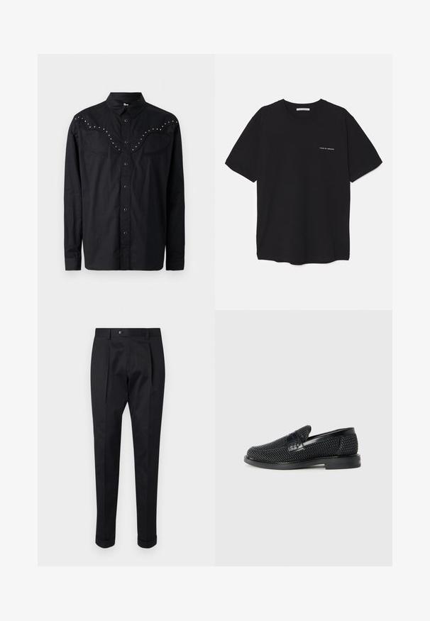 Camicia nera con bottoni realizzata in un tessuto liscio, caratterizzata da un giogo in stile western con borchie metalliche, due tasche sul petto e maniche lunghe.; T-shirt in cotone nero con collo rotondo, maniche corte e stampa bianca del logo sul lato sinistro del petto. Design semplice e monocromatico.; Pantaloni neri realizzati in un tessuto liscio, con una piega sul davanti, chiusura con bottone e risvolti alla caviglia.; Scarpa nera a mocassino intrecciata con un accentuato in pelle liscia sulla parte superiore, design a punta rotonda e suola in gomma a profilo basso.