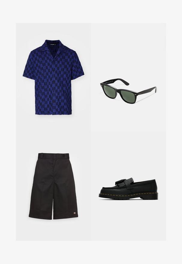 J.LINDEBERG TORPA RESORT - Camicia - bridge stack blue; Pantaloni corti neri in cotone con taglio dritto, lunghi fino al ginocchio, caratterizzati da un logo del marchio ben visibile sull'orlo e una trama liscia.; Mocassino in pelle nera con nappine, cuciture gialle lungo la suola e una suola in gomma spessa e rigata.; Occhiali da sole in plastica nera con lenti verdi, montatura quadrata, dettaglio argento sulla parte superiore e steli con texture. Marchio indicato sulla parte interna dello stelo.