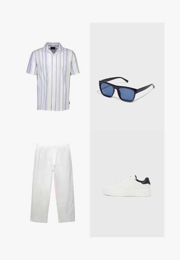 Kurzarm-Hemd mit Knopfleiste in weiß und hellblauen vertikalen Streifen. Hergestellt aus leichtem Stoff mit klassischem Kragen und fünf Knöpfen.; Weiße Leinenhose mit elastischem Bund und Kordelzug, weitem Bein-Design und sauberen Nähten. Glatte Textur mit lässiger Passform.; Weißes Leder-Sneaker mit geprägtem Muster, strukturierter weißer Zwischensohle und schwarzen Akzenten an der Ferse. Verfügt über eine abgerundete Zehenpartie und flache Schnürsenkel.; Schwarze Kunststoff-Sonnenbrille mit rechteckigem Rahmen, blaufärbigen Gläsern und schlanken Bügeln, mit einer glänzenden Oberfläche.