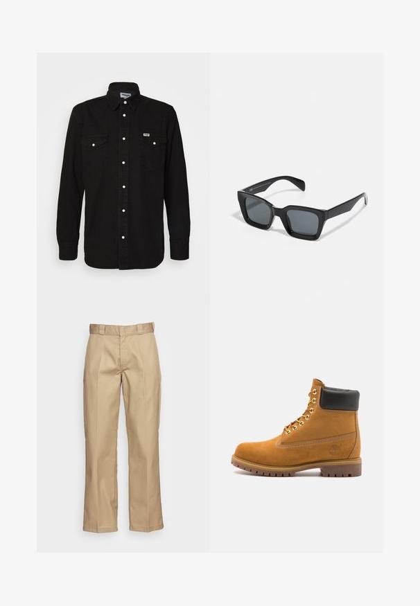 Czarna koszula z długim rękawem z wywiniętym kołnierzykiem, dwoma kieszeniami na piersi, białymi zatrzaskami i teksturowanym materiałem. Logo Wrangler na lewej piersi.; Biała bawełniana koszulka z krótkimi rękawami, okrągłym dekoltem, luźnym krojem i bez widocznych logo lub wzorów. Gładka tekstura i minimalistyczny design.; Khaki spodnie o prostym kroju, wykonane z wytrzymałego materiału, charakteryzujące się gładką fakturą oraz podwójnym plisowaniem z przodu dla dodatkowego detalu.; Beżowe zamszowe botki sięgające kostki z czarną wyściełaną krawędzią, złotymi oczkami, białymi detalami szycia oraz wytrzymałą gumową podeszwą z wyraźnym bieżnikiem.; Czarne prostokątne okulary przeciwsłoneczne z ciemnymi soczewkami. Plastikowa oprawka o błyszczącym wykończeniu, z szerokim mostkiem i lekko zwężającymi się ramionami.
