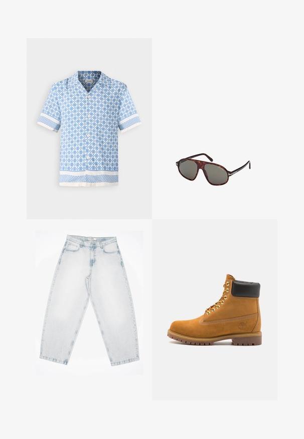 Camisa de botones de manga corta en azul claro con un patrón geométrico, con un cuello suave y acentos blancos contrastantes en las mangas y el dobladillo.; Pantalones de mezclilla azul claro con un ajuste suelto y holgado. Presenta cinco bolsillos, cierre de botón y detalles de costura. Textura desgastada y piernas rectas.; Botín de ante marrón claro con collar acolchado negro, ojales de metal dorado, detalles de costura blanca y suela de goma resistente con tacos pronunciados.; Gafas de sol de carey con lentes oscuros, forma inspirada en el aviador, acentos metálicos delgados en las varillas y un acabado pulido.