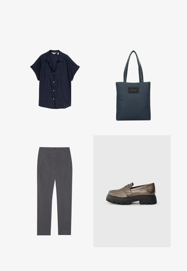 Marineblaue kurzärmlige Button-Up-Hemd aus leichtem Stoff mit lockerer Passform, klassischem Kragen und weißen Knöpfen.; Grau maßgeschneiderte Hose aus einem strukturierten Stoff mit seitlichen Taschen und einem geraden Beinanschnitt sowie einem glatten Bund.; Metallisch olivgrüne Lederloafer mit abgerundeter Spitze, schwarzer klobiger Gummisohle und minimalem Nahtdetail an der Oberseite.; Tote Bag in Marineblau aus glattem Nylon, mit zwei strukturierten Griffen und einem schwarzen rechteckigen Logo-Patch auf der Vorderseite.
