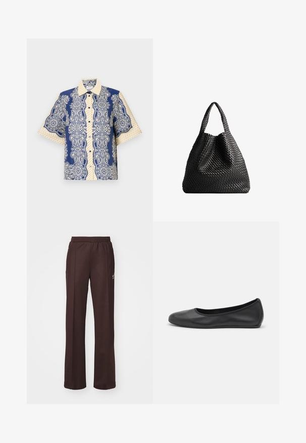 Koszula z krótkim rękawem, ozdobiona granatowym i kremowym wzorem paisley z kropkowanymi akcentami, z zapięciem na guziki z przodu oraz klasycznym kołnierzykiem.; Brązowe spodnie sportowe z elastycznym pasem, dwoma bocznymi kieszeniami i małym logo po lewej stronie, wykonane z miękkiego materiału.; Czarne skórzane baletki z zaokrąglonym noskiem, gładką fakturą, minimalnymi przeszyciami i elastycznym designem podeszwy.; Czarna pleciona torba na ramię z dwoma uchwytami. Miękka tekstura, luźny fason i duży, zaokrąglony kształt. Brak widocznych elementów metalowych lub akcentów.