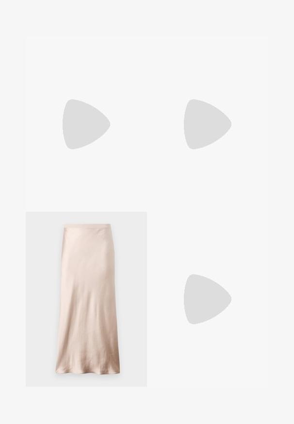 Ida Sjöstedt MYLA BRIDAL EXCLUSIVE - Bluse - cream white; Satin-midirock in hellbeige, mit passgenauer Taille, glatter Textur und ausgestelltem Saum, ohne sichtbare Verzierungen oder Taschen.; Schwarze Lackleder-Slingbacks mit spitz zulaufender Zehenpartie, verstellbarem Knöchelriemen und moderatem Blockabsatz. Glatte Textur mit glänzender Oberfläche.; Cult Gaia VIERA - Clutch - natural