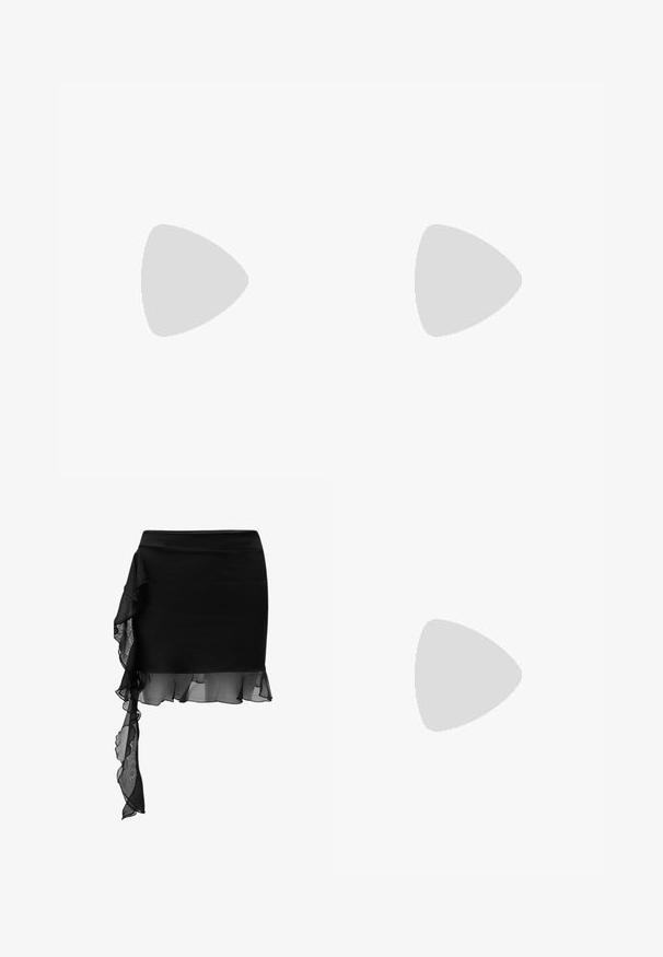 Haut sans manches noir avec une rangée centrale d'œillets en métal et des détails de lacets avec de longues cordes de chaque côté.; Jupe noire avec un design ajusté, présentant un détail de volants transparents drapés de manière asymétrique de la taille à l'ourlet. Texture lisse.; Mules noirs en cuir à enfiler avec un accent nœud, ouvertes à l'avant et à talon haut fin. Texture lisse et design minimaliste.; Lunettes de soleil en écaille de tortue avec des verres marron, au design angulaire et des éléments dorés sur la monture. Matériau plastique lisse.; Sac à main en cuir noir avec un design froncé, des poignées courtes et arrondies, et une bandoulière détachable. Texture lisse avec une silhouette douce.
