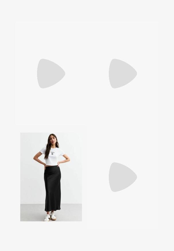 Camiseta de color amarillo claro hecha de tela suave, con un diseño floral en verde con contornos, cuello redondeado y mangas cortas.; Camiseta blanca corta con estampado "PARIS", combinada con una falda maxi negra de seda. La modelo lleva zapatillas blancas con acentos en beige y negro.; Bailarinas de ante negro con puntera redondeada, que presentan un lazo decorativo en la parte delantera y un diseño de suela plana. Textura suave y forma clásica.; Gafas de sol con marco de metal dorado, lentes verdes, forma redonda, patillas delgadas y acentos de plástico blanco en las puntas de las varillas.