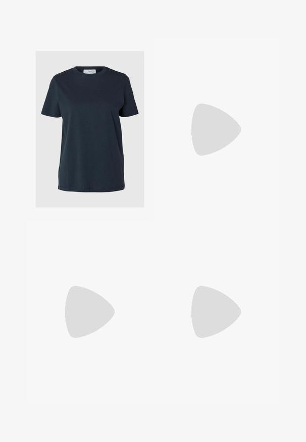 T-shirt à manches courtes bleu marine en coton doux. Présente un col côtelé et une coupe décontractée, avec un ourlet droit et des fentes sur les côtés.; Jean large en denim bleu foncé, avec une taille haute, un design à cinq poches, une fermeture à bouton et des coutures visibles.; Bottes stiletto noires en cuir, montantes jusqu'aux genoux, avec un bout pointu et une texture lisse, présentant un design épuré et des détails de couture minimaux.; Sac fourre-tout en cuir noir avec une texture lisse, de forme rectangulaire et deux longues poignées. Pas de matériel ou d'ornementations visibles.
