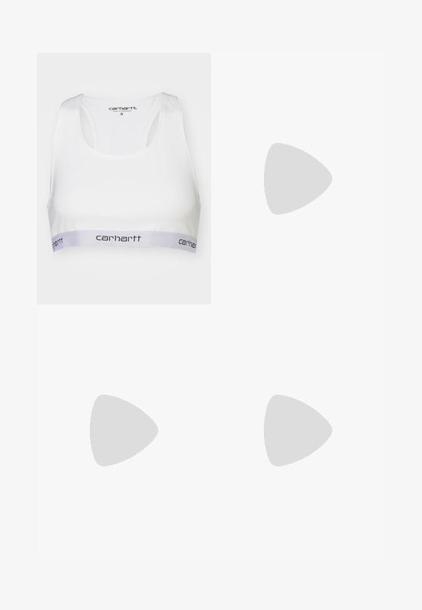 Valge sportlik rinnahoidja, millel on sile kangas, risti tagaosa ja hall elastne bänd, millel on must Carhartt logo. Suurus väike.; Hallid hallid laiad denim-püksid elastse vöökoha, paelaga sulgemise ja küljetaskutega. Kanga peal on tuhm tekstuur.; Mustad mustad tossud valgete aktsentidega, võrgumaterjalist ja kummist, millel on tekstureeritud tallad ja kand. Kandmise ajal valged sokid ja hallid püksid.; Mustmust kott, millel on lukkudega peamine ruum, esikott, reguleeritav rihm ja nähtav logofirma kleebis kaasel.