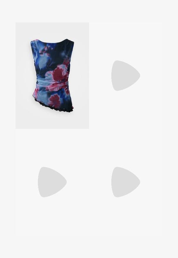 Mouwloze bloemen-top in een blauwe, paarse en roze print; heeft rimpeldetails aan de zijkant en een gegolfde zwarte zoom.; Zwarte linnen midi-skirt met een hoge taille, soepele textuur, rechte snit en een zoom die net onder de knie valt. Geen zichtbare naden of patronen.; Zwarte rubberen flip-flop sandaal met een getextureerde strap en een eenvoudige platte zool, zijaanzicht op een effen lichte achtergrond.; Gucci Zonnebril - gold-coloured/pink; Zilveren schoudertas van metalen gaas, voorzien van een geknoopt handvat, ritssluiting en een geometrische vorm met een gladde textuur.