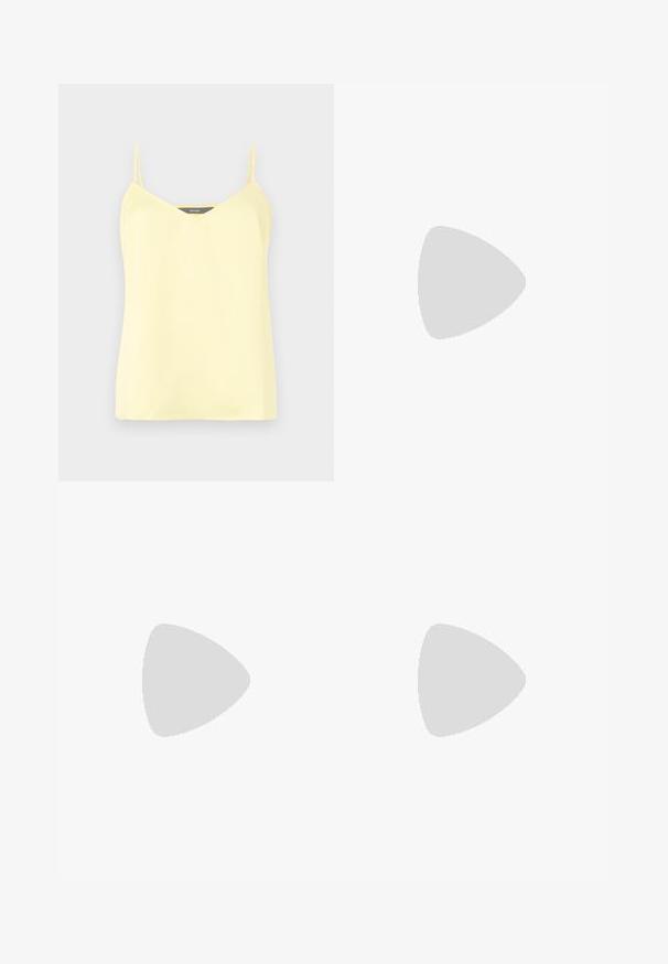 Camisola amarela com tiras finas ajustáveis, decote em v e uma textura suave. Design simplista sem padrões ou detalhes.; Saia amarela, até aos joelhos, feita de tecido suave com cintura elástica, apresentando um design evasé e sem padrões ou elementos metálicos visíveis.; Tênis de lona rosa com um design clássico de cano baixo, biqueira de borracha branca e listras pretas de destaque na sola. Cadarços brancos e planos.; Óculos de sol ovais com uma armação translúcida em amarelo pálido e lentes castanhas. Apresentam uma textura suave e discretos detalhes metálicos nas laterais.