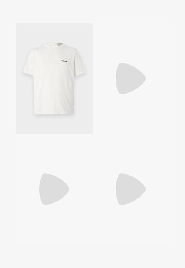 Holzweiler TUCKER TEE UNISEX - T-shirts basic - white; Lysgrønne sweatpants lavet af blød bomuld, med elastisk talje, sidelommer og diskret grafisk detaljering langs det ene ben.; Strukturerede grønne og brune slip-on sko med en vævet overdel, brun læderrem og glat sort sål. Fremhævet med et mønstret detalje på remmen.; Sort tørklæde med gentagne flerfarvede "P" mønstre i rød, gul, blå, lyserød og hvid. Blødt stof med frynsede kanter.