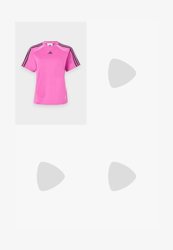 Φωτεινό ροζ αθλητικό μπλουζάκι Adidas με μαύρες τρεις ρίγες στα μανίκια και μαύρο λογότυπο Adidas στο στήθος.; Ροζ αθλητικά σορτς με ελαστική, απαλή υφή, που διαθέτουν πράσινες και μαύρες κάθετες ρίγες στα πλαϊνά και μια ταιριαστή μέσ�η.; Κρέμ δερμάτινο sneakers με τρεις σκούρες ρίγες, καφέ γόμα σόλα και στρογγυλή μύτη. Περιλαμβάνει αναδιπλούμενη γλώσσα με την ετικέτα "SAMBA."; Απαλή μπλε δερμάτινη τσάντα χεριού με λαβή από πάνω, μπροστά τσέπη με καπάκι και αποσπώμενη θηλιά καρπού, σε λευκό φόντο.