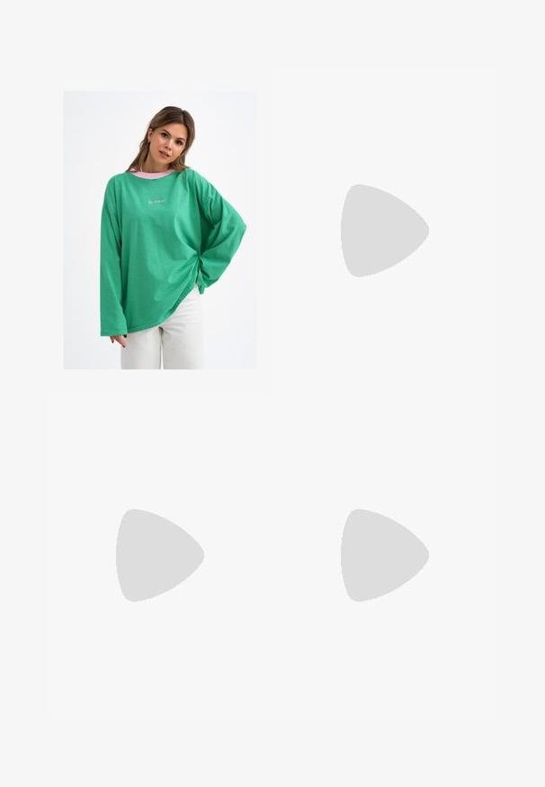 Groen gestreept overhemd met lange mouwen en een losse pasvorm, voorzien van een roze kraag en subtiele logo-detail aan de voorkant. Gemaakt van een katoenmix.; Witte, uitlopende mini-jurk gemaakt van een gladde, rekbare stof met een hoge tailleband en zonder zichtbare patronen of versieringen, gecombineerd met witte sneakers.; Roze suede instapper met witte accenten, rubberen zool en elastische bandjes. Kenmerkt zich door een gestructureerd ontwerp en een klein logo aan de voorkant.; Zonnebril met een doorzichtig gele rand en groen getinte lenzen. Hoekig ontwerp met brede pootjes, gedragen met een witte shirt met groene accenten.; Kleurrijke beaded crossbody tas met een rechthoekige vorm, voorzien van pasteltint beads en een kettingriem. Opvallende hartvormige accenten.