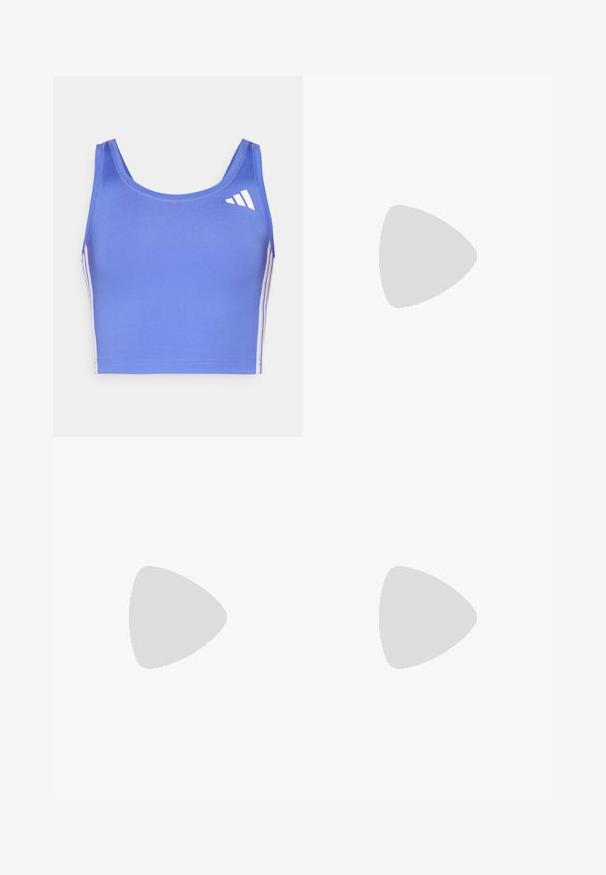 Soutien-gorge de sport bleu clair en tissu extensible, avec un col rond, de larges bretelles et des rayures latérales blanches avec un logo en haut à gauche.; Shorts de sport bleu marine à coupe près du corps, en tissu lisse, avec des rayures blanches sur les côtés et un logo en bas à gauche.; Chaussure de course violette avec tige en mesh respirant, présentant des accents bleu clair et le logo à trois bandes. Design de semelle léger et amorti.; Lunettes de soleil enveloppantes teintées de bleu avec un design sportif, reposant sur un étui noir texturé présentant une accentuation logo métallique.