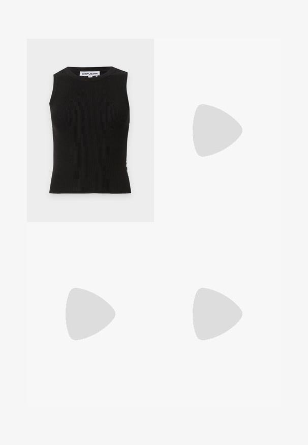 Svart ribbestrikket tanktop med rund hals, med en tettsittende design og subtil tekstur. Ribbing går gjennom hele stoffet.; Sorte leggings med høy midje, med to sidelommer og en glatt, elastisk tekstur. Designet for komfort og bevegelighet.; Sorte ankelstøvler laget av glatt skinn, med glidelås på siden og en teksturert blokkhelt. Slip-on design med rund tå.; Svart skinn totebag med teksturert overflate, med to solide håndtak og en metallisk logo aksent øverst i midten.