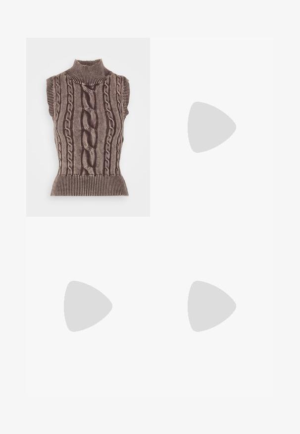 Suéter marrón de punto sin mangas con cuello alto, que presenta patrones de cable en la parte delantera y un dobladillo acanalado para agregar textura y detalle.; Pantalones cortos de leopardo con estampado floral y volantes en capas, con una cinturilla de encaje rojo y un pequeño lazo decorativo en el frente.; RAID TENBY - Botas - brown; Furla DELIZIA MINI SHOULDER BAG - Bolso de mano - cioccolato