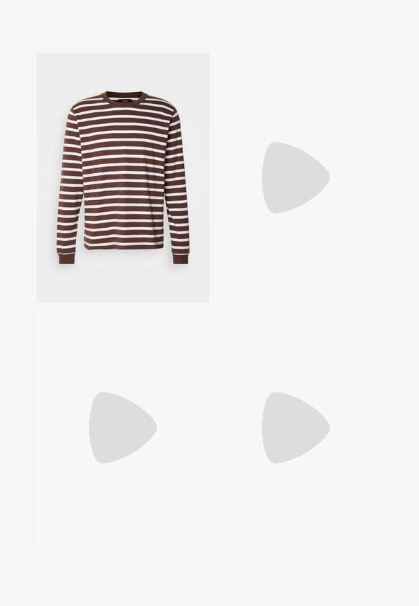 Mads Nørgaard FRODE TEE - Longsleeve - white/chicory coffee; Levi's® 567® RELAXED FLARE - Relaxed fit jeans - home court advantage; Dr. Martens ANISTONE HI UNISEX - Cowboy-/Bikerlaarzen - dark brown; Ray-Ban WAYFARER UNISEX - Zonnebril - black