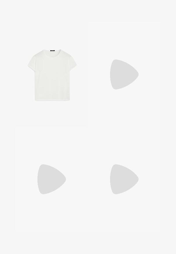 Weißes Baumwoll-T-Shirt mit kurzen Ärmeln, rundem Halsausschnitt und lockerer Passform. Glatte Textur und minimalistisches Design, ohne Muster oder Logos.; Weiße Leinen-Hosen mit weitem Bein, die eine glatte Textur aufweisen. Sie haben einen mittelhohen Bund, zwei vordere Taschen und ein schlichtes Design.; Beige flache Sandalen mit drei dünnen Riemen und einem kleinen, runden goldenen Akzent. Glattes Material mit einem minimalistischen Design und einer braunen Sohle.; Schwarze rechteckige Sonnenbrille mit graugläsern, aus glattem Kunststoff. Verfügt über ein minimalistisches Design mit geraden Bügeln und subtiler Markenkennzeichnung.; Geflochtener brauner Handtasche in rechteckiger Form, mit strukturiertem Griff und texturierter Oberfläche. Verfügt über einen geschlossenen oberen Teil und ein ausgeklügeltes Geflechtmuster.