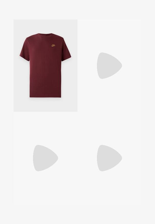 T-shirt Nike à manches courtes bordeaux avec logo Nike doré sur la poitrine gauche, design simple à col rond, affiché sur un fond blanc.; Shorts en coton noirs à coupe droite, avec poches devant, fermeture à bouton et une texture adaptée à un usage décontracté.; Baskets Nike Air Force 1 noires avec une tige en cuir lisse, accent de logo blanc, bout perforé et semelle en caoutchouc texturé.; Pochette noire Nike avec fermeture éclair, tissu texturé, accents marron et bandoulière détachable. Arbore un logo Nike bien en évidence à l'avant.