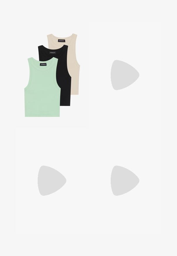 Trois débardeurs en vert menthe, noir et beige ; fabriqués en tissu côtelé avec un col rond et sans manches. Étiquette de marque visible.; Jean flare beige clair fabriqué à partir d'un mélange de coton doux, avec un design classique à cinq poches et une fermeture boutonnée à l'avant.; Baskets montantes noires en toile avec semelles en caoutchouc blanches, associées à un pantalon loose beige clair avec poches latérales et une coupe décontractée.; Boucles d'oreilles en argent avec une finition lisse et polie. Forme ronde et fermeture à clip sécurisée. Design léger adapté pour un port quotidien.