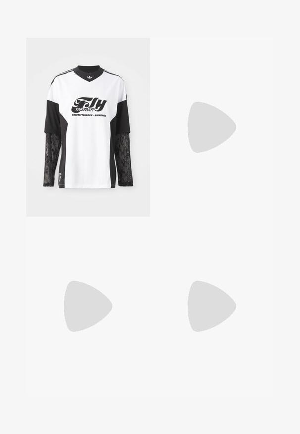 T-shirt de sport blanc et noir avec de longues manches en dentelle, comportant un imprimé graphique noir portant l'inscription "Fly Tanzbar" et un logo Adidas.; Pantalon large noir avec des rayures blanches verticales, taille élastique et trois rayures blanches sur le côté. Logo Adidas à l'avant.; Baskets argentées métalliques avec des lacets blancs et trois rayures blanches, associées à un pantalon noir à rayures. Semelle en gomme à la base.; Lunettes de soleil avec une monture en métal argenté élégant, des verres teintés gris et un design aérodynamique avec des bords pointus et des branches fines.; Sac fourre-tout noir matelassé avec une grande ouverture, des formes courbées sur la surface et une étiquette avec du texte jaune et blanc sur le devant.; Boucles d'oreilles en argent présentant deux formes en goutte d'eau et deux formes arrondies, toutes avec une surface polie et réfléchissante et une texture lisse.