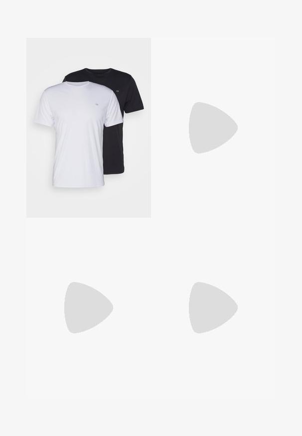 Dvé bavlněné trička, jedno bílé a jedno černé, s krátkým rukávem a kulatým výstřihem, s malým logem na hrudi, hladká textura.; Námořnické modré kalhoty s rovnými nohavicemi vyrobené z hladké tkaniny. Mají přední knoflík, poutka na opasek a boční kapsy. Jednoduchý design bez vzorů.; Černé kožené oxfordy s šněrováním, zakulacenou špičkou, plochou gumovou podrážkou a jemným prošíváním podél svršku.; Černé sluneční brýle s obdélníkovými rámy, šedými tónovanými skly a designem s výřezem ve střední části. Hladký, lesklý plastový materiál, s úzkými stranami.