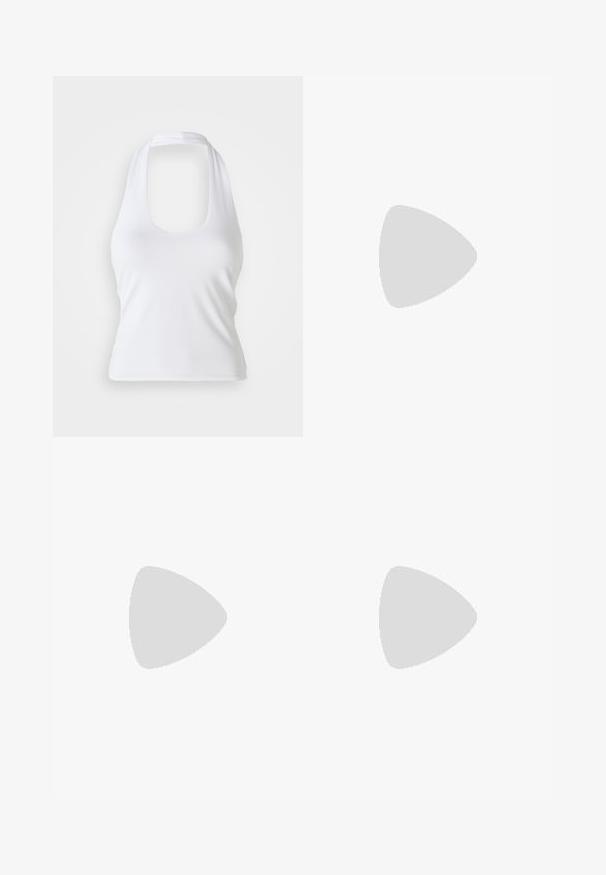 Haut halter blanc avec un décolleté en forme de cœur, fabriqué en tissu lisse et extensible. Présente un design minimaliste sans embellissements ni motifs.; Jupe maxi blanche en tissu texturé avec des motifs découpés, une taille élastique et un design fluide.; Tongs noires avec une semelle en caoutchouc texturée, deux fines lanières et un détail de logo embossé subtil sur la lanière.; Lunettes de soleil avec monture en métal doré, verres verts, forme ronde, branches fines et accents en plastique blanc aux extrémités des branches.