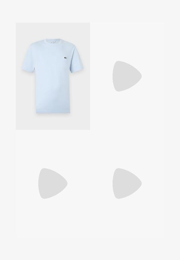 Hele sinise lühikeste varrukatega T-särk on valmistatud pehmest puuvillast. Ees on väike roheline tikandiga krokodilli logo.; Kreemjas puuvillased spordipüksid, millel on elastne vöökoht ja tikitud logo. Sirge jala disain, sile tekstuur ja peened õmblusdetailid.; Tumed hallid Lacoste tossud, mis on valmistatud võrkkangast ja sünteetilisest materjalist, omavad tekstureeritud talla ning pruune aktsente kaeluse ja brändingu juures.; Tumed sinine tie-dye mustriga vöökauss, millel on lukuga ülaosa, tekstureeritud materjal ja silmapaistev logo detail esiküljel.