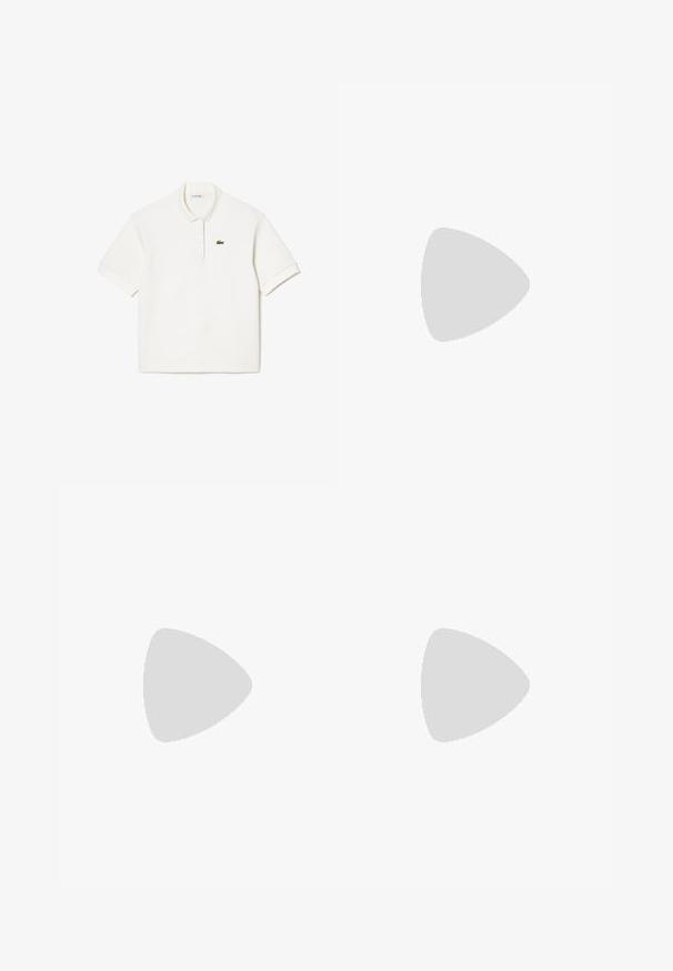 Weißes Polo-Shirt aus Baumwolle, mit umklappbarem Kragen, kurzen Ärmeln und einem kleinen, grünen, gestickten Krokodil-Logo auf der linken Brust.; Gestreifte Badehosen in Weiß und Marineblau, mit einem elastischen Bund und Kordelzug sowie einem kleinen Logodetail an der unteren Vorderseite.; Dunkelbraune Wildleder-Pantoletten mit einem gerafften Design, einer Schleifendetail an der Vorderseite und einer flachen Gummisohle für Komfort.; Silberne dreieckige Sonnenbrille mit dunklen Gläsern. Der Rahmen hat ein strukturiertes Design und kleine Verzierungen an den Ecken. Elegante Metallstruktur.; DRAGON DIFFUSION SANTA CROCE - Handtasche - brown