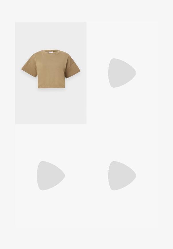 Gekürztes T-Shirt mit kurzen Ärmeln aus khakifarbenem Baumwollstoff. Es verfügt über einen runden Ausschnitt und überschnittene Schultern sowie eine glatte, weiche Textur.; Gerippte, hellbraune Corduroy-Hosen mit weitem Bein. Sie verfügen über Fronttaschen und einen Knopfverschluss sowie eine durchgehende gerippte Textur.; Braune Lederknief boots mit quadratischer Spitze, schwarzem Gummisohle und verstellbarem Riemen mit Schnalle. Tragen mit einem grauen Nadelstreifenrock.; Tasche aus braunem Wildleder mit zwei langen Griffen, rechteckiger Form und dekorativer Naht. Verfügt über einen seitlichen Riemen und subtile goldene Hardwareakzente.
