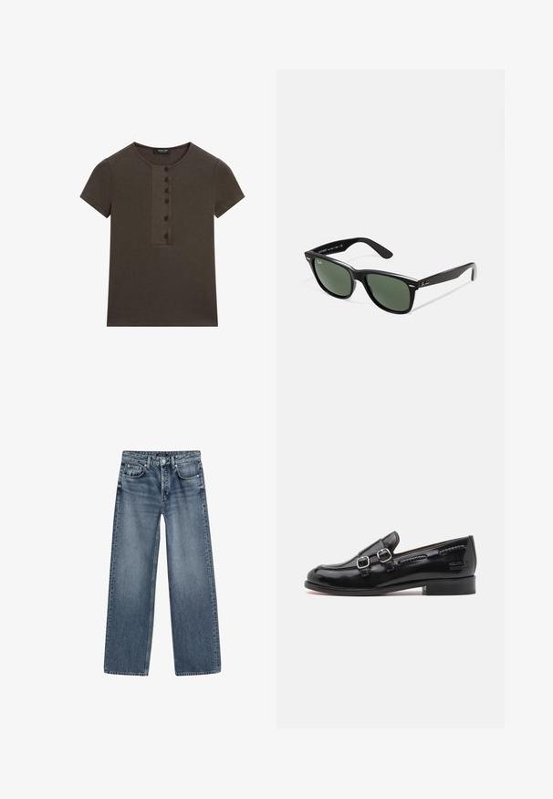 Donkergroene geribbelde T-shirt met korte mouwen, een ronde halslijn en een vijfknopsbies aan de voorkant. Zachte textuur en minimalistisch design.; Hoge taille wijde spijkerbroek in medium blauwe denim met een vervaagde afwerking, vijf pocketdesign en zilverkleurige knoopsluiting.; Zwarte lakleren instapper met dubbele zilveren gespaccenten, licht afgeronde neus en een lage gestapelde hak. Geweven stiksel details langs de bovenkant.; Zwarte plastic zonnebril met groene lenzen, vierkante montuur, zilveren accent op de wenkbrauw en een gestructureerde tempel. Merken vermeld op de binnenkant van de arm.