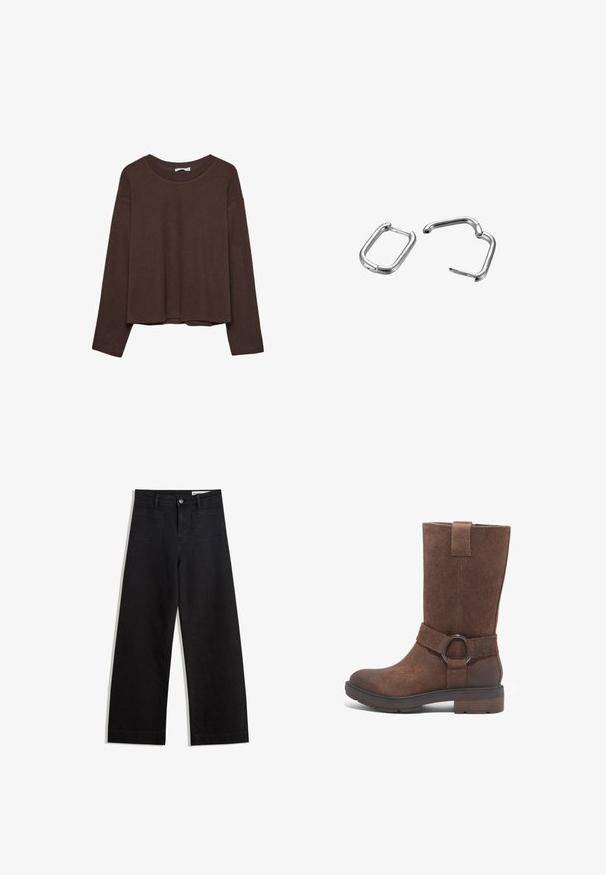 Ruskea neule, jossa on rento istuvuus, ribbestetty kaula-aukko ja pitkät hihat. Silkkinen pinta, pyöreä helma ja ei näkyviä kuvioita tai koristeita.; Mustat leveät farkut korkealla vyötäröllä, joissa on etu- ja takataskut, ommellut saumat ja nappisuljenta. Silkinoinen rakenne.; Ruskean mokkanahkainen pitkä saapas, jossa on pyöreä varvas, tasapohja ja koristeellinen hihna, joka sisältää pyöreän metallirenkaan korosteen.; Hopeakylkiset jousipitimet, yksi suorakulmainen ja yksi soikea, joissa on sileät pinnat ja pyöristetyt reunat. Molemmilla on kiiltävät pinnat ja yksinkertaiset muotoilut.