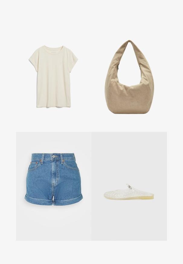 T-shirt a maniche corte color crema realizzato in morbido cotone, con scollo rotondo e maniche arrotolate. Design semplice senza motivi.; Shorts di jeans a vita alta in blu chiaro, con orlo arrotolato, design a cinque tasche e chiusura con bottone in metallo con cuciture a contrasto.; Scarpa in plastica trasparente, senza lacci, con una trama a griglia, punta arrotondata e un piccolo accento argentato sulla cinghia. Suola flessibile di colore translucido.; Borsa hobo in tessuto beige con una texture morbida e liscia. Caratterizzata da una larga tracolla curvata e una chiusura con zip sul lato.