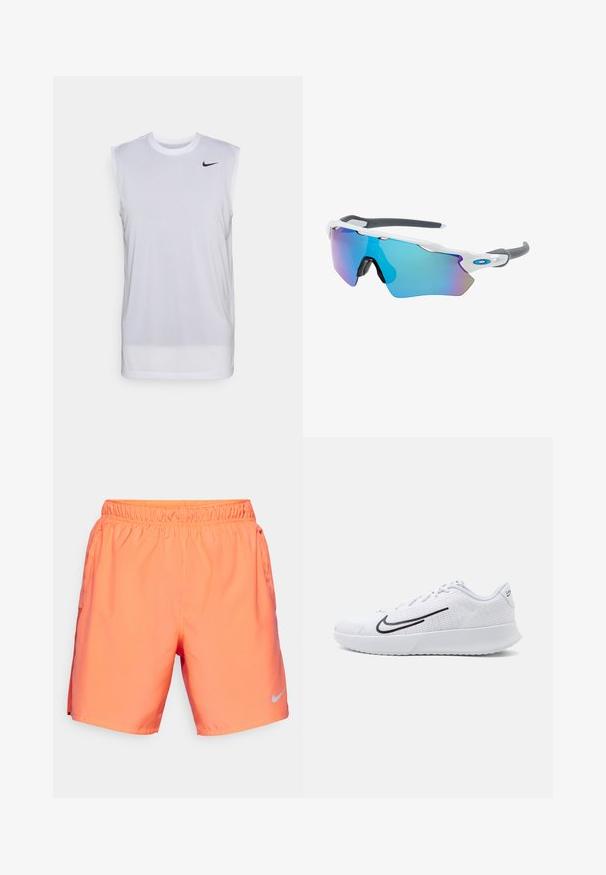 Witte mouwloze sportshirt gemaakt van lichtgewicht materiaal. Heeft een ronde halslijn en een klein zwart Nike-logo aan de bovenlinkerkant.; Nike Performance CHALLENGER SHORT - Korte broeken - light wild mango/vintage coral/black/reflective silver; Witte sportschoenen met een bovenwerk van mesh en gestructureerde details, met een zwart swoosh-logo aan de zijkant en een gewatteerde witte zool.; Zonnebril met een wit frame, grijze accenten en blauwe spiegelglazen. Sportief ontwerp, omhulde vorm en verstelbare neuspads.