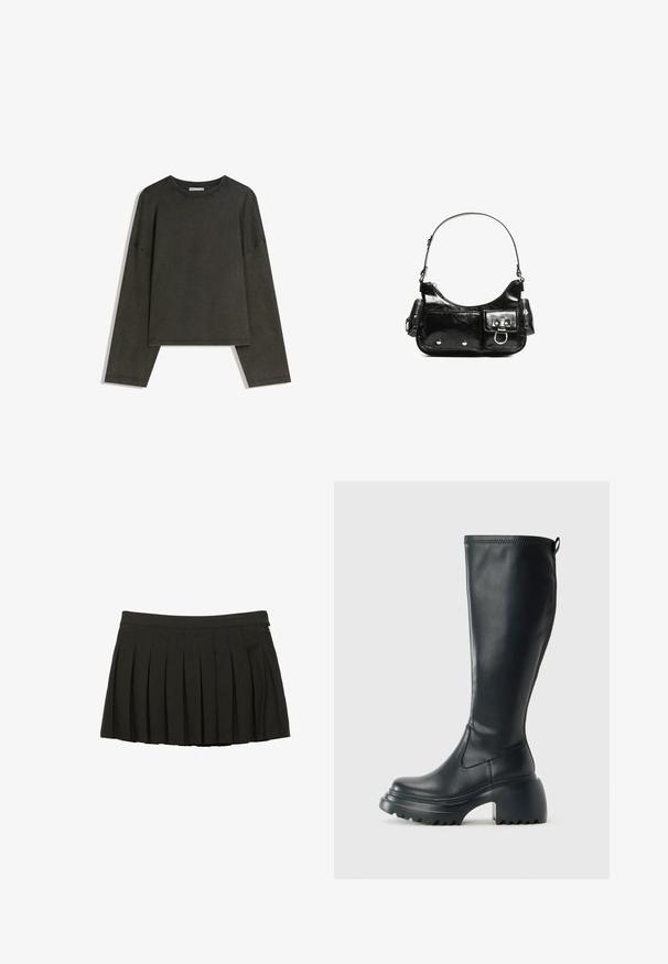Temno siva dolga majica z dolgimi rokavi, izdelana iz bombažnega vlakna. Ima kvadratno obliko, okrogel izrez in spuščene ramena, z vidnimi šivi.; Črna nabrana mini krila s prilegajočim pasom in stranskim zadrgo, prikazana na beli podlagi.; Visoka črna usnjena škornja s debelim podplatnim solejem in blok peto, opremljena s potegom in strukturiranim profilom na podplatu.; Črna lakasta usnjena torbica s ukrivljeno obliko, enim ramenskim trakom, sprednjimi žepi in srebrnimi kovinskimi dodatki.