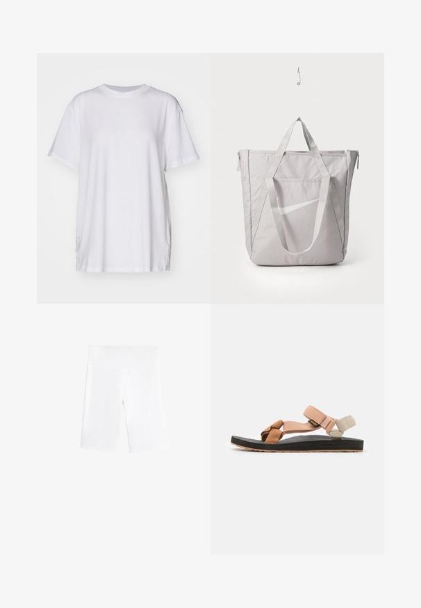 Witte oversized t-shirt van katoen, met een ronde hals, korte mouwen en zijsplitten voor een ontspannen pasvorm. Soepele textuur.; Witte fietsshorts van rekbaar materiaal, met een elastische tailleband en een glad, naadloos ontwerp. Midden boven de dijen lengte.; Schoenen: platte sandalen met verstelbare banden in perzik, tan en crème. Rubberen zool met een textuur, bruine accenten en een zwarte basis.; Grijze tote bag met versterkte handvatten, een voorzak met rits en een wit Nike swoosh-logo. Gemaakt van duurzame stof met een gladde textuur.