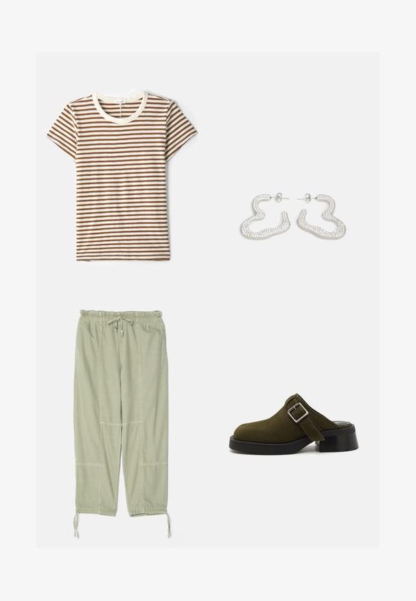 Raidallinen t-paita, jossa on ruskeita ja valkoisia vaakasuoria raitoja, lyhyet hihat ja kerma-vaalea pyöreä kaulus pehmeässä, teksturoidussa kankaassa.; rag & bone JORDAN PANT - Housut - jade; Yksivärinen oliivinvihreä mokkanahkainen malli matalalla, lujalla mustalla korolla. Sivuilla oleva hihna hopeisoljella säätöä varten. Pintakuvio on sileä.; Korvakorut hopean sävyssä, joissa on aaltoileva, abstrakti muotoilu, koristeltuna pienillä, kimaltavilla kristalleilla. Vakuuttava paikkakiinnitys.